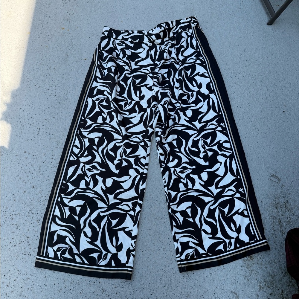 Loft Black and White Patterned Pant Size XXL - Picture 8 of 15